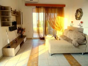 Cozy apartment in Paradisi 1